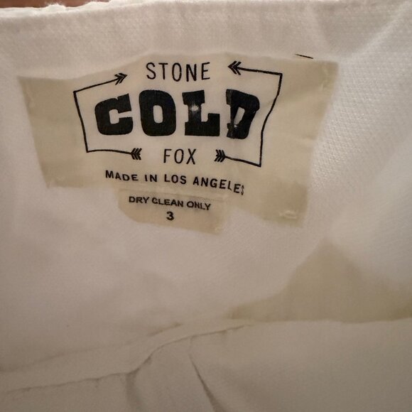 Stone Cold Fox - White Floral Romper - US Sz 6 - Picture 2 of 4